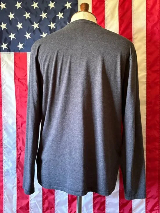 Texas Tech University Red Raiders long-sleeve Under Armour T-shirt - Picture 3 of 4